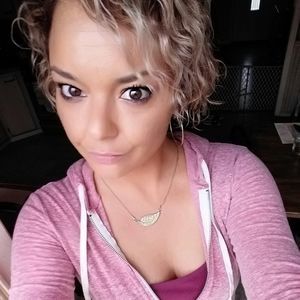 Meet your Posher, Krystal